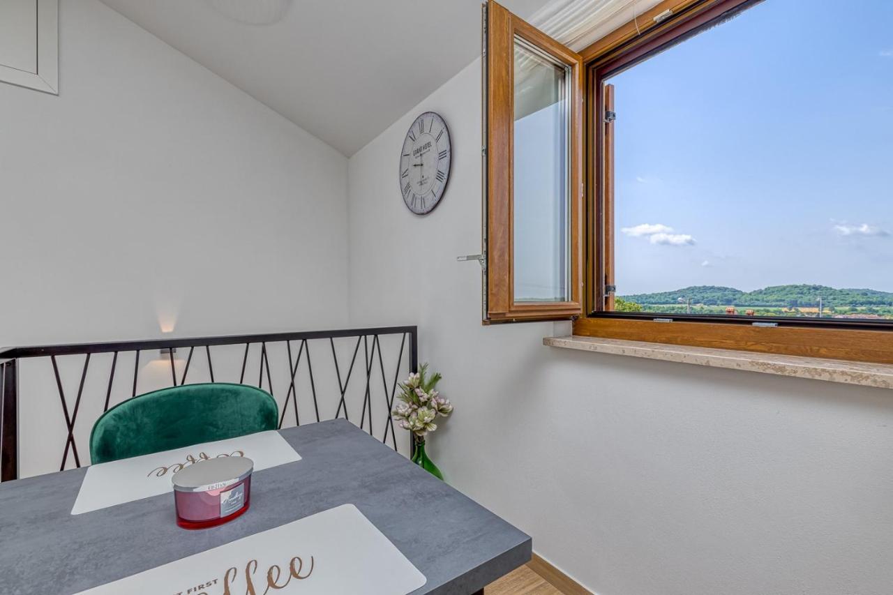 Rooms Nilda Musalez Eksteriør bilde