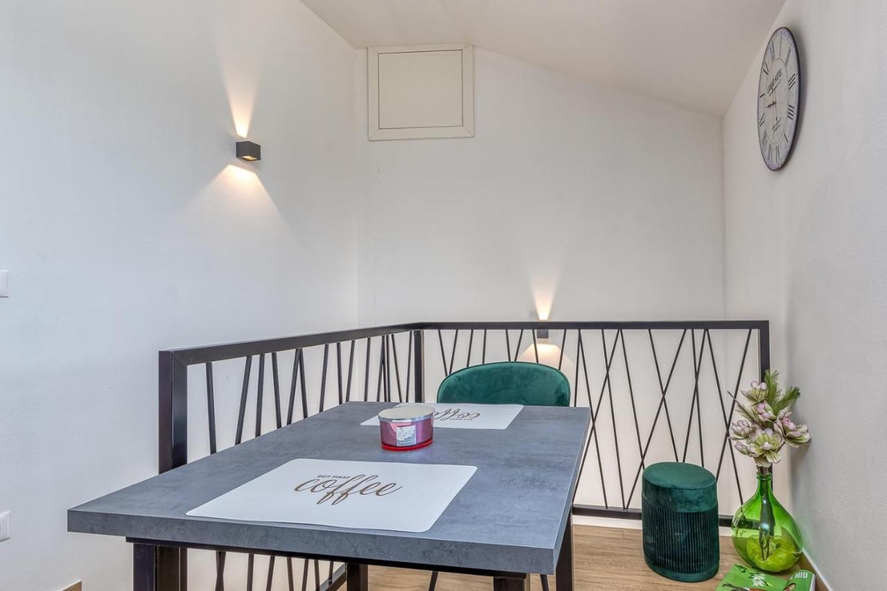 Rooms Nilda Musalez Eksteriør bilde